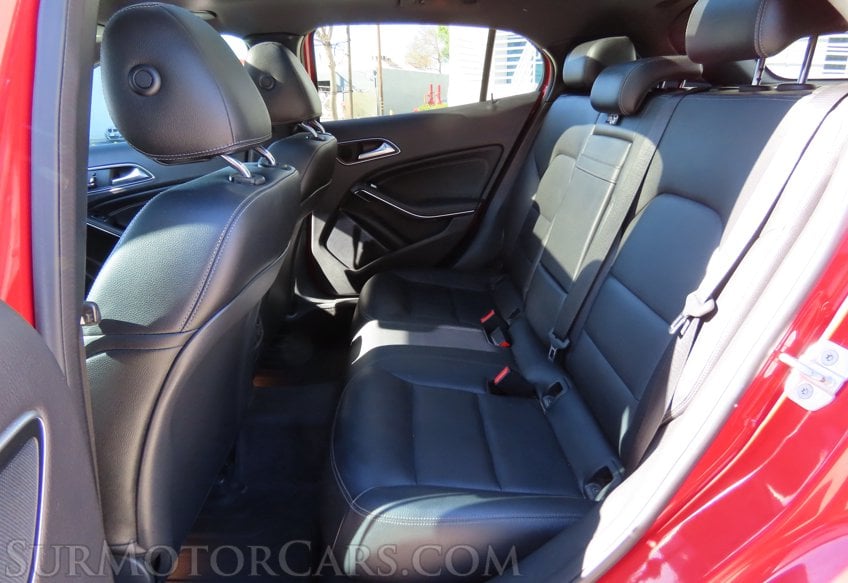 2016 Mercedes-Benz GLA - Image 50