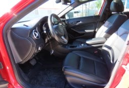 2016 Mercedes-Benz GLA - Image 36