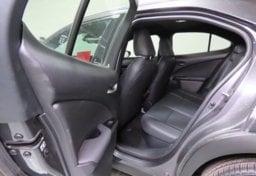 2023 Lexus UX 250h - Image 16