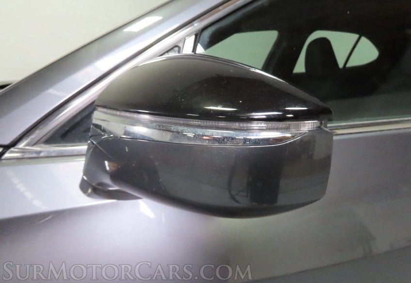 2023 Lexus UX 250h - Image 19