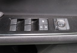 2023 Lexus UX 250h - Image 33