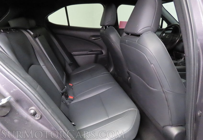 2023 Lexus UX 250h - Image 42