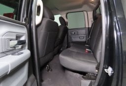 2019 Ram 1500 Classic Warlock - Image 20