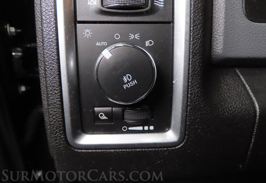 2019 Ram 1500 Classic Warlock - Image 23