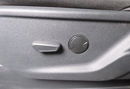 2022 Ford F-150 XLT - Image 36