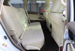 2012 Lexus GX 460 - Image 23