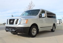 2015 Nissan NV 3500 HD S - Image 5
