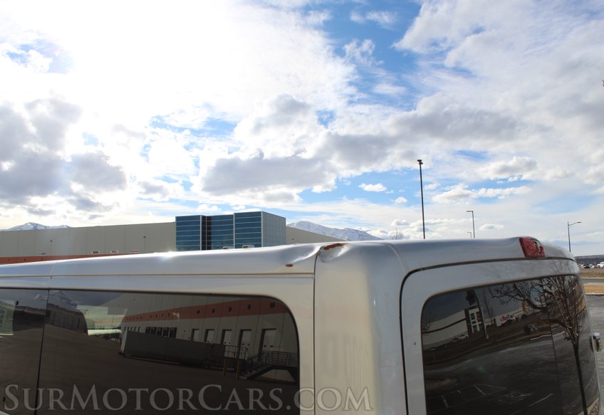 2015 Nissan NV 3500 HD S - Image 22