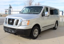 2015 Nissan NV 3500 HD S - Image 1