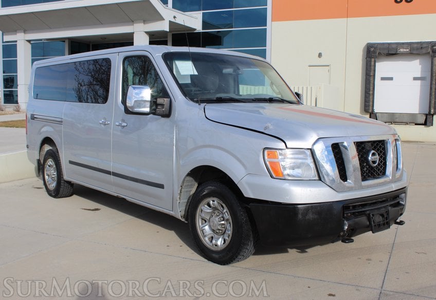 2015 Nissan NV 3500 HD S - Image 4