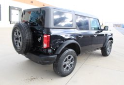 2025 Ford Bronco - Image 9