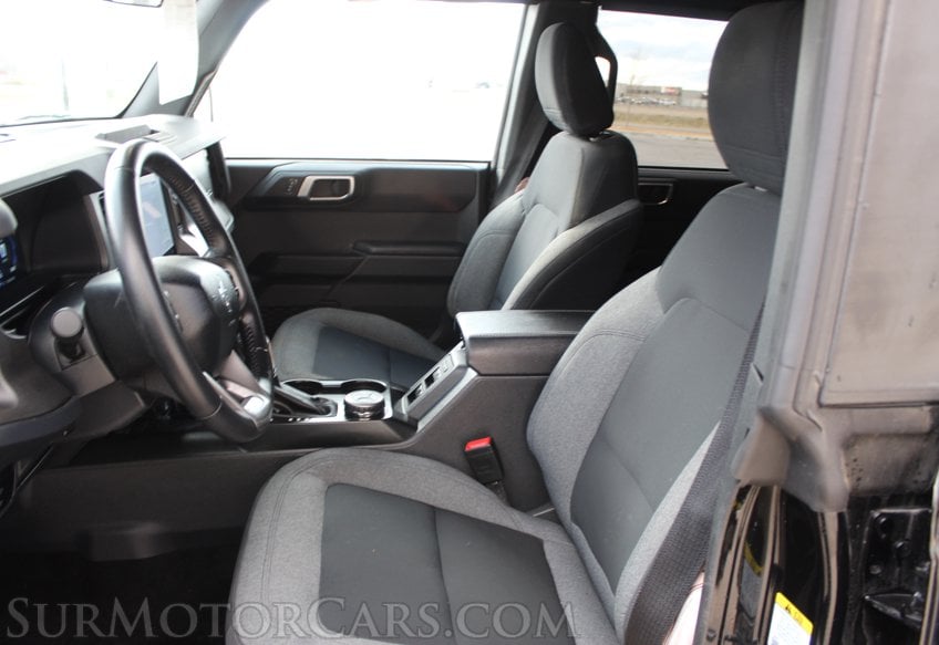 2025 Ford Bronco - Image 40