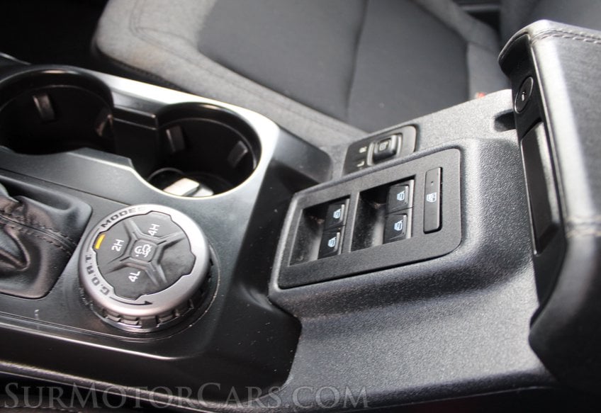 2025 Ford Bronco - Image 58