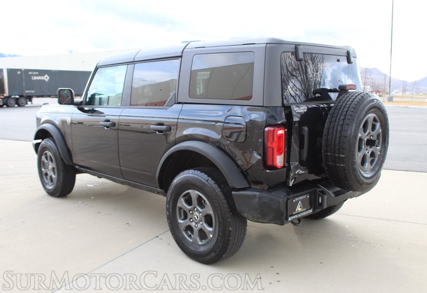 2025 Ford Bronco - Image 10