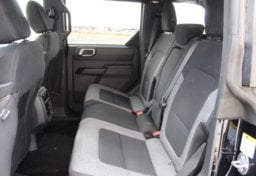 2025 Ford Bronco - Image 43