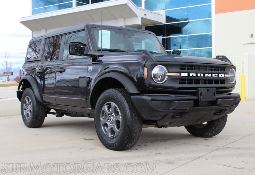 2025 Ford Bronco - Image 8