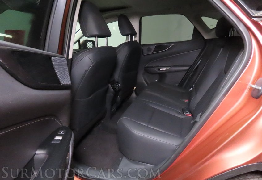 2025 Lexus NX 250 - Image 43