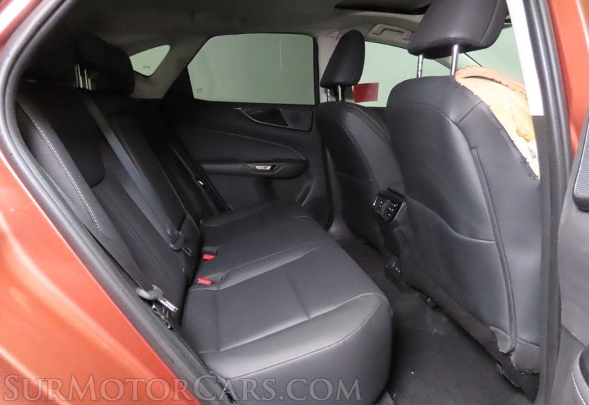 2025 Lexus NX 250 - Image 35