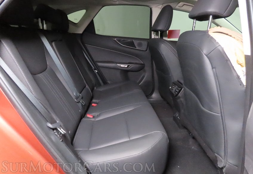 2025 Lexus NX 250 - Image 36