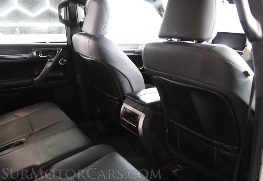 2022 Lexus GX 460 - Image 60