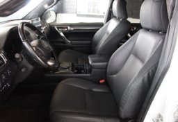 2022 Lexus GX 460 - Image 51