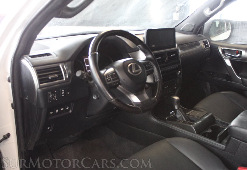 2022 Lexus GX 460 - Image 52