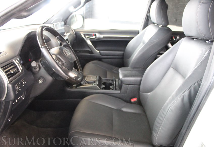 2022 Lexus GX 460 - Image 50