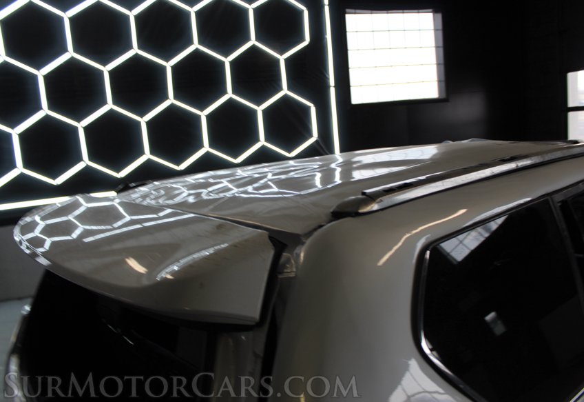 2022 Lexus GX 460 - Image 15