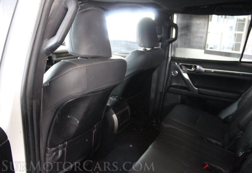 2022 Lexus GX 460 - Image 53