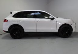 2014 Porsche Cayenne - Image 6