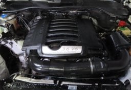 2014 Porsche Cayenne - Image 33