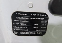 2014 Porsche Cayenne - Image 32