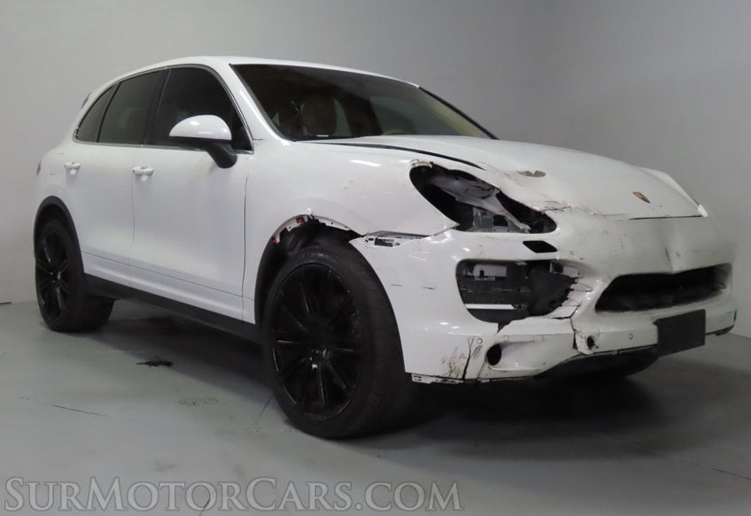 2014 Porsche Cayenne - Image 4