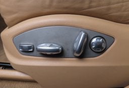 2014 Porsche Cayenne - Image 23