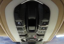 2014 Porsche Cayenne - Image 47