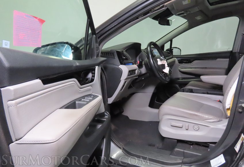2018 Honda Odyssey Elite - Image 21