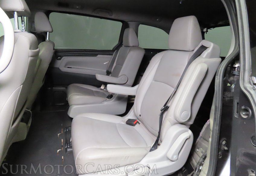 2018 Honda Odyssey Elite - Image 31