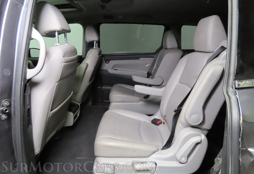 2018 Honda Odyssey Elite - Image 19