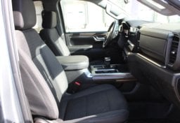 2023 Chevrolet Silverado 1500 - Image 40