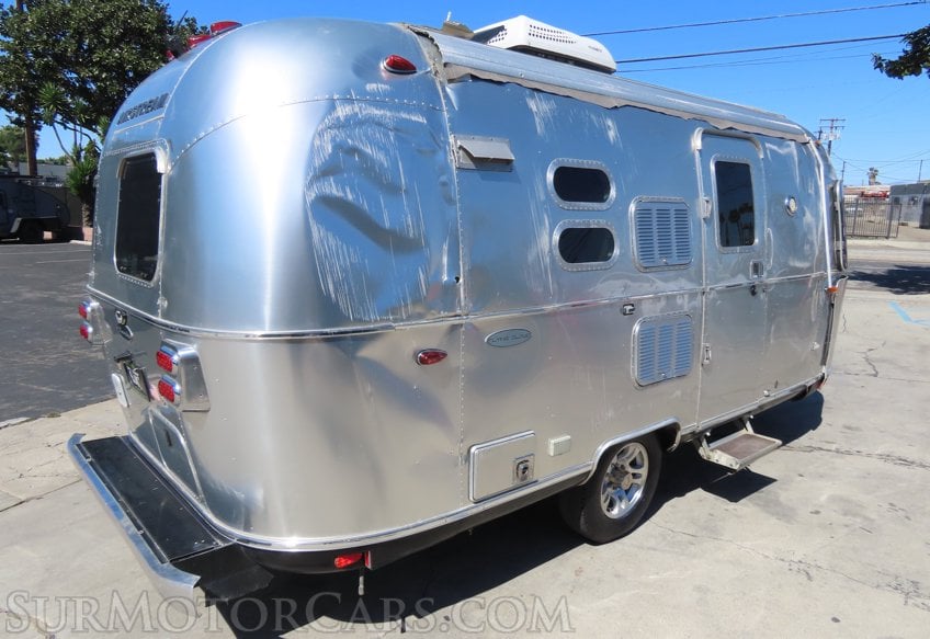 2017 Airstream BAMBI 20FB - Image 10