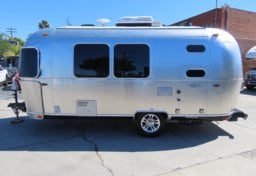 2017 Airstream BAMBI 20FB - Image 5