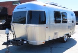 2017 Airstream BAMBI 20FB - Image 3