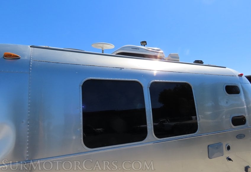 2017 Airstream BAMBI 20FB - Image 13