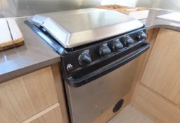 2017 Airstream BAMBI 20FB - Image 31