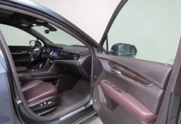 2020 Cadillac XT6 Premium Luxury - Image 9