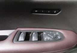 2020 Cadillac XT6 Premium Luxury - Image 40