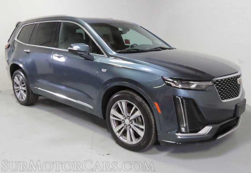 2020 Cadillac XT6 Premium Luxury - Image 2